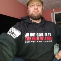 Do Not Give In - Hoodie(Do Not Give In Hoodie) 8 Do Not Give In - Hoodie(Do Not Give In Hoodie) -Til Valhalla Project Official Vk9dVviaD mid 1